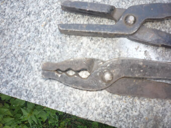 Kleště pro kováře - 2