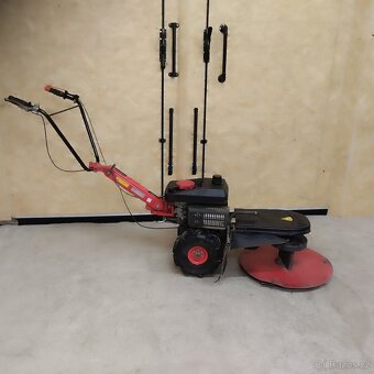 Rotační sekačka Vari - 2