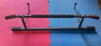 Posilovací hrazda - 2