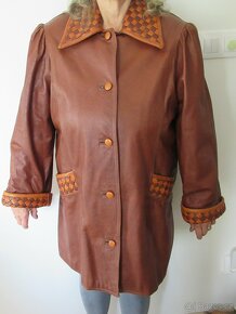 DÁMSKÝ KOŽENÝ KABÁT - 2