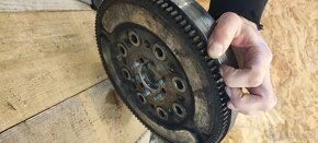 Ford Focus mk2 1.6 TDCi , setrvačník FORD - 2