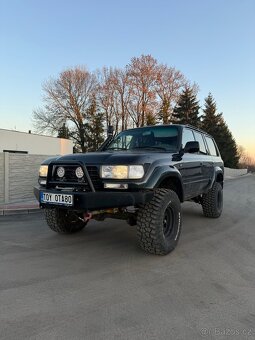 Toyota Land Cruiser 80 - 2