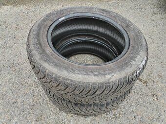Pneu 2ks 165/70 r14 - 2