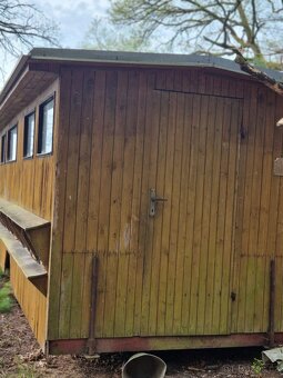Prodávám pojízdný včelín včetně příslušenství - 2