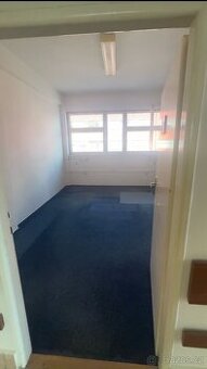LOW OFFICE RENT | PRONÁJEM KANCELÁŘE OD 4600 KČ, PRAHA 3 - 2