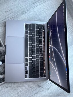 Apple MacBook Pro 13, M1, 16GB RAM a 1TB SSD - TOP STAV - 2