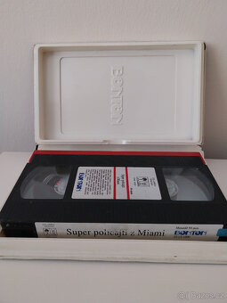 VHS Super policajti z Miami - 2