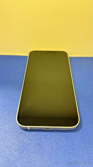 iPhone 13 128GB White, pěkný stav - 2