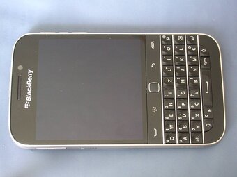 Blackberry Classic - 2