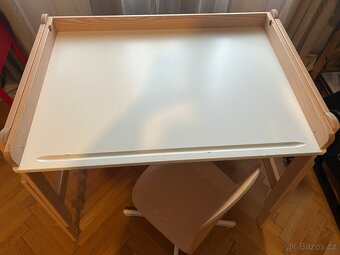 Dětský pokoj stůl + židle - 2