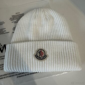 Moncler čepice - 2