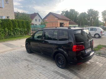 Vw touran 1.6 TDi dsg - 2