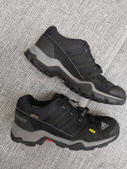 Adidas Terrex Goretex - vel. 31 - 2