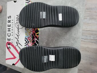Nové dámské pantofle skecher 40 - 2