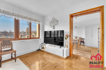 Prodej RD 5+1, garáž, CP 495 m², Staré Město u Moravské Třeb - 2