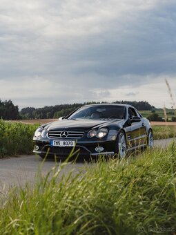 Mercedes SL500 Black - 2