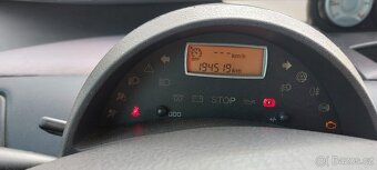 Prodám Citroen C8 2.2 HDI (94KW) - 2