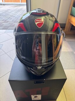 Helma DUCATI HORIZON V3 CARBON - 2