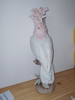 Porcelánový kakadu - 2