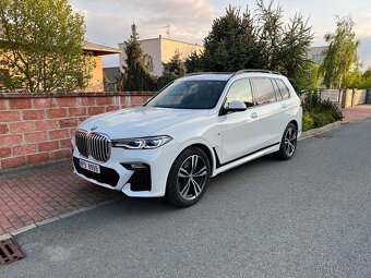BMW X7 40d Mpaket, 2021, 7míst, H/K, tažné, panorama - 2