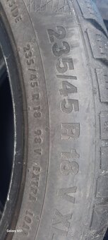 235/45 R18 Continental WinterContact zimní - 2