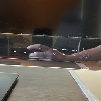 Televize LG 42" / 107cm - NENÍ SMART TV - Model 42LE5310 - 2