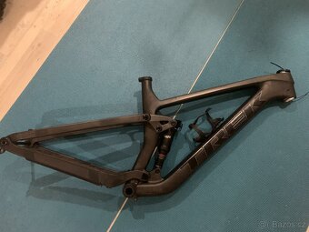 Celoodpružené horské kolo Trek Top Fuel 9.8 XT - 2