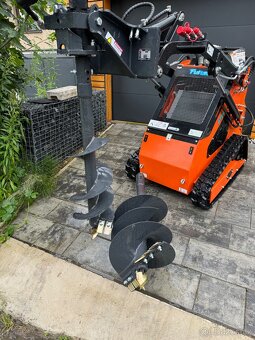 Hydraulický půdní vrták Arteer USA, pro mininakladač - 2