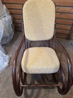 Houpací křeslo - 2