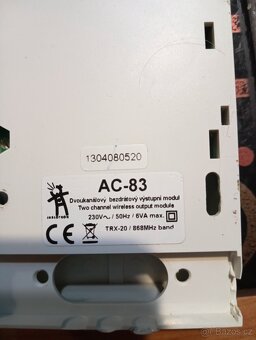 Bezdrat.termostat Jablotron TP-83N se vstupním modulem AC 83 - 2