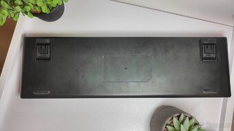 ⌨️ HyperX mechanická klávesnice – v dobrém stavu - 2