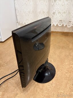 22" monitor Samsung - 2