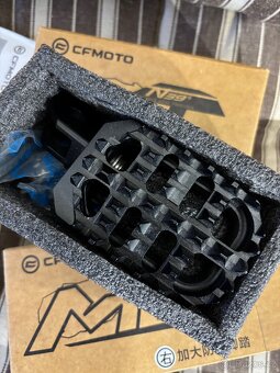 CFMOTO 800 MT off-road stupačky - 2