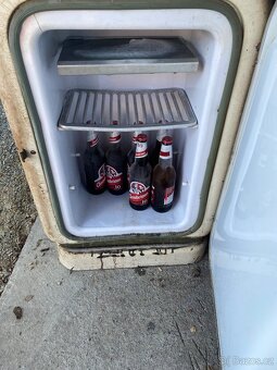 Retro chladnička - 2