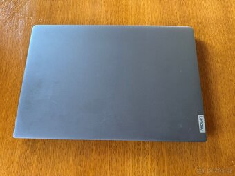 Lenovo V17 G2 – 17" notebook, 16 GB RAM, SSD - 2