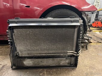 Bmw e60/61 komplet chadiče - 2