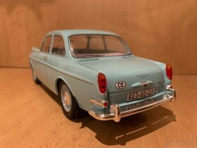 Volkswagen 1500 1:18 MCG - 2