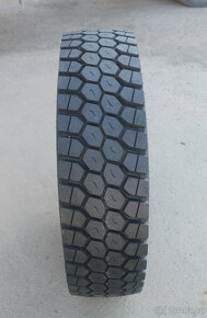 Nákladní záběrové pneu Landspider 315/80/22,5 M+S - 2