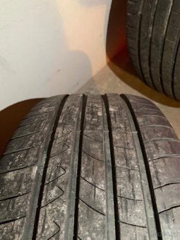 Letní pneu 225/50r17 98y - 2
