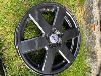 Alu kola Volvo XC90 17” - 2