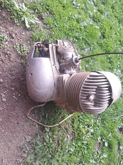 Prodám motor jawa 175 cm - 2