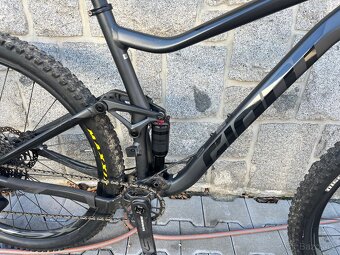 Giant Stance 29 Matt black + teleskopická sedlovka - 2