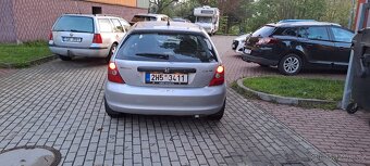 Honda civic 7g 1.6 81 kW v-tec - 2