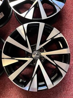 5x114,3 R18 Originál Alu Lexus NX - 2022 - TOP - 2