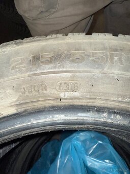 Zimní pneumatiky 215/55/17 Dunlop - 2