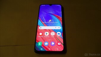 Samsung Galaxy A40 - 2