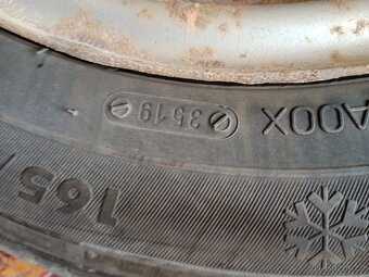 Zimní pneu na disku 165/70 R 13 - 2
