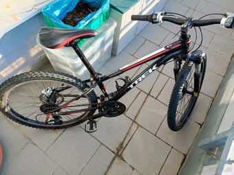 Jízdní kolo Trek Superfly 24D - 2