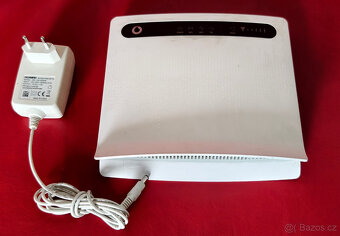 Huawei B3000 LTE WiFi modem router s VoIP - 2