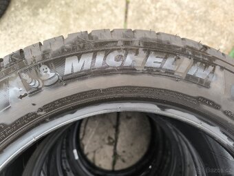 Michelin 205/55 R16 - 2